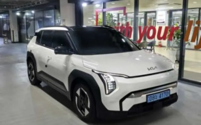 EV3스탠다드 중고차 EV3 롱레인지 2WD 매물 사진 3 - 2024/12 20,140km
