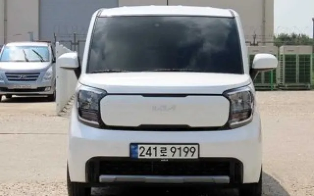 EV3스탠다드 중고차 더 뉴 기아 레이 밴 매물 사진 20 - 2023/04 63,218km