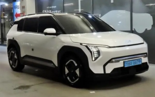 EV3스탠다드 중고차 EV3 롱레인지 2WD 매물 사진 12 - 2025/04 36,234km
