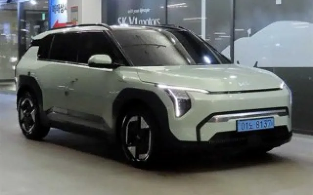 EV3스탠다드 중고차 EV3 스탠다드 매물 사진 16 - 2024/08 24,378km